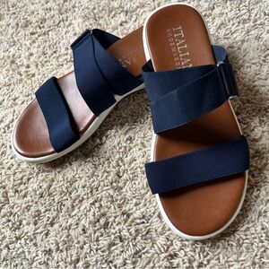 Italian Shoemakers navy blue elastic band slip-on comfort sandal 7.5 EUC